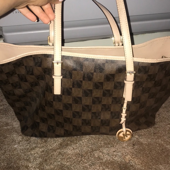 Michael Kors Handbags - Michael Kors Checkerboard Tote Bag